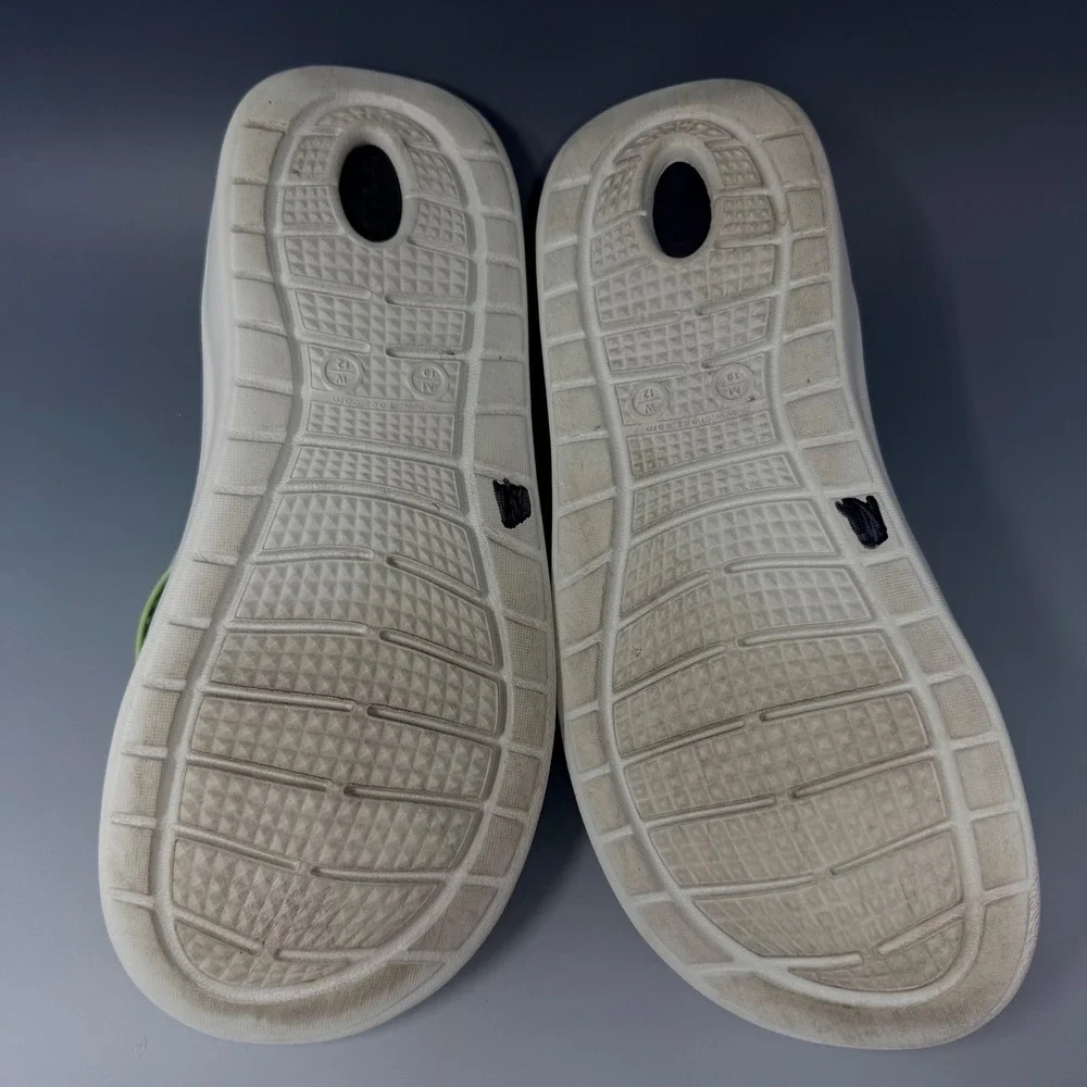 Crocs LiteRide Flip Flops Mens 10 Womens 12 Lime Green 205182 Sandals